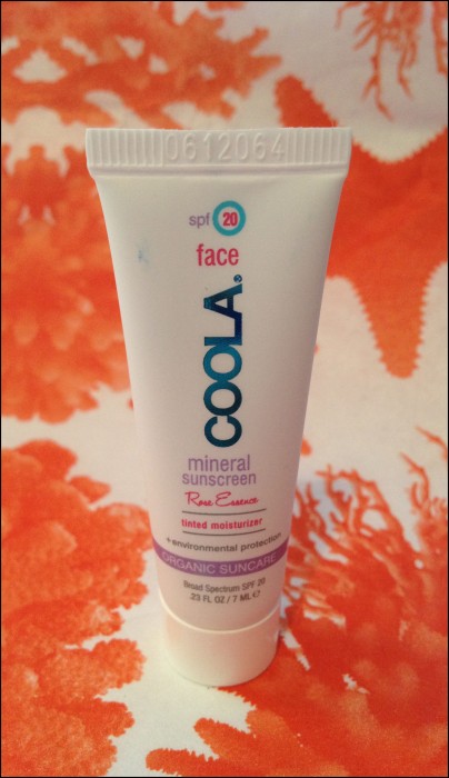 Glossybox July Coola mineral sunscreen